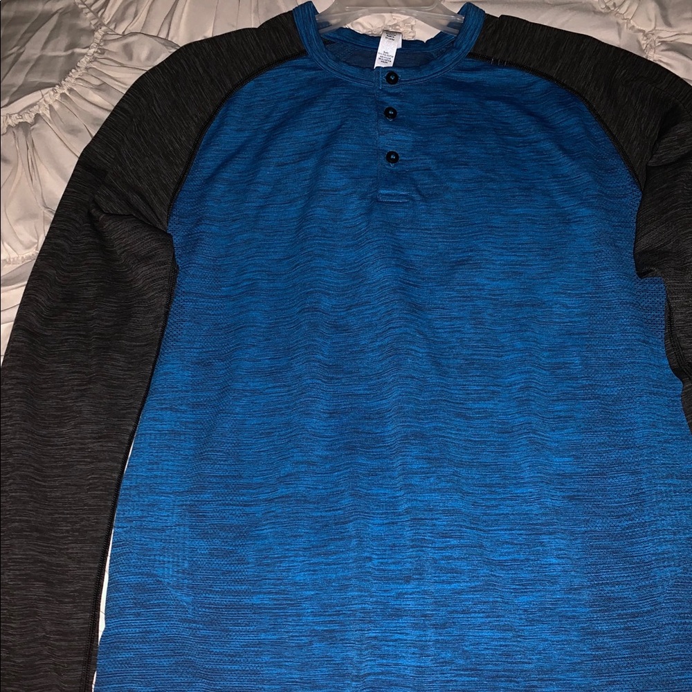 lululemon men’s large Henley